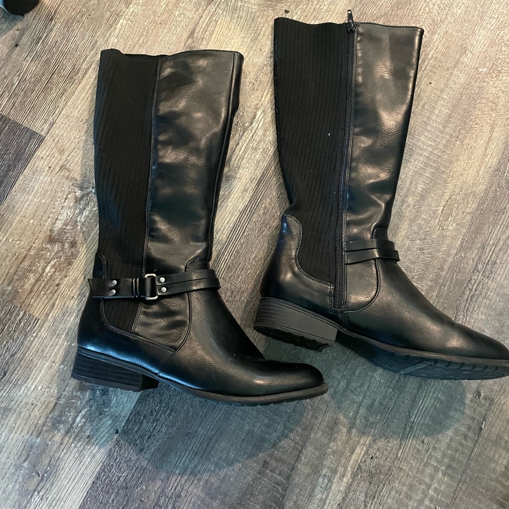 Black Leather calf-High Boots